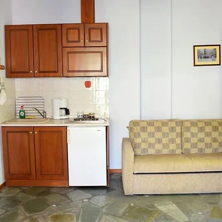 φιλυρέα - 3 Гостевой дом 4*