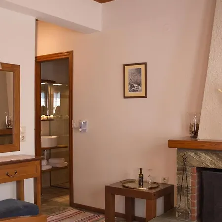 φιλυρέα - 3 4*