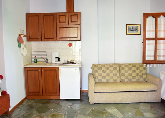 φιλυρέα - 3 Pensiune 4*