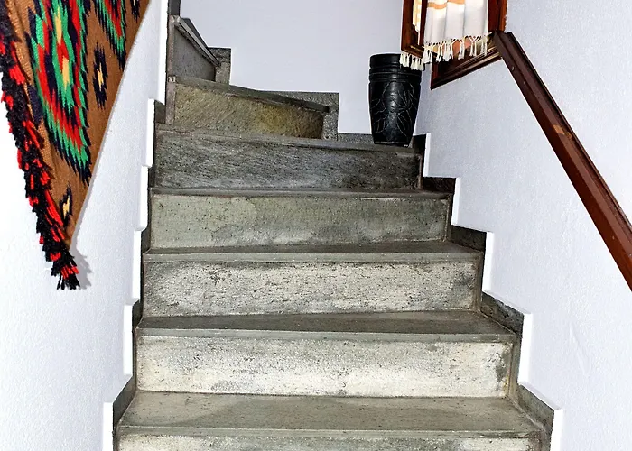 φιλυρέα - 3 Pensiune